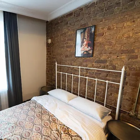 Lejlighed Beyoglu'nda 4+1 Ferah, Manzarali Tarihi